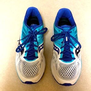 Women’s running shoes